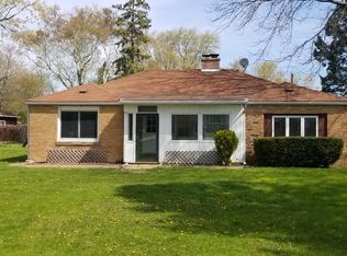 1600 Wilson Ct, Zion, IL 60099