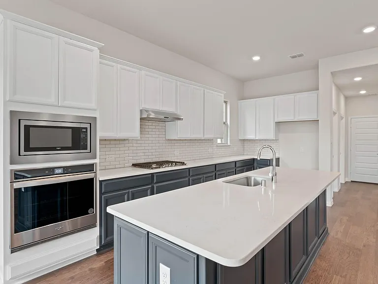 3513 Twin Pond Trl — Photo 9
