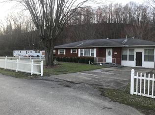 1501 Robinson St, Grayson, KY 41143