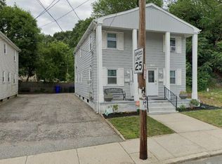 122 Ortoleva Dr, Providence, RI 02909