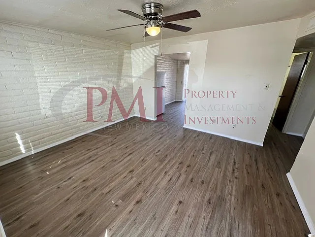 3321 Conlee Lane — Photo 2