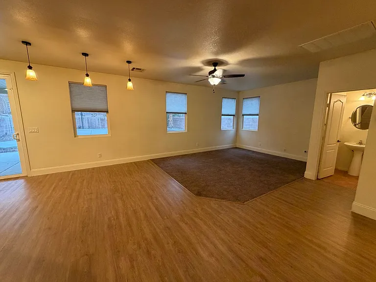 11572 Casa Del Mar Ct — Photo 7