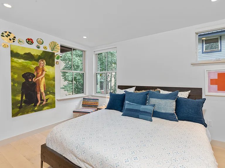 240 S Mahoney Dr #8 — Photo 13