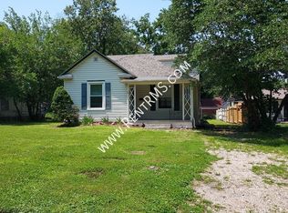 1165 SW High Ave, Topeka, KS 66604