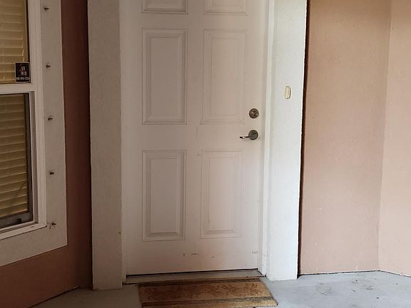 Enterence of condo main door