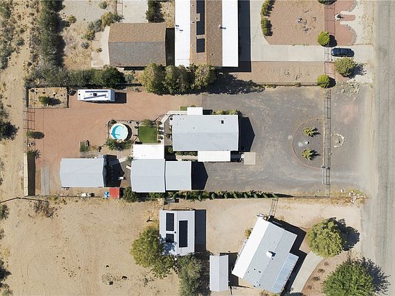 2nd image of 5041 W Camelback Loop