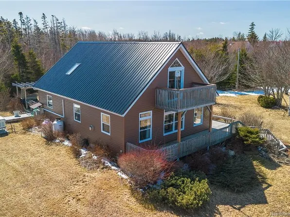 9 Spences Beach Rd, Botsford, NB E4M 3R4