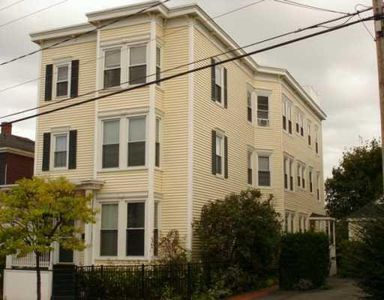 105 North Street #3, Portland, ME, 04101