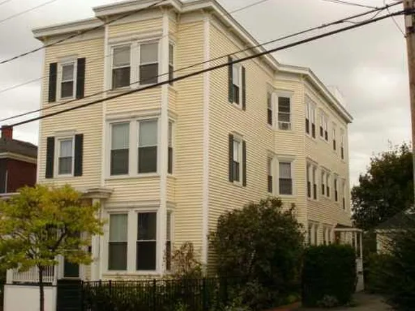 105 North Street #3, Portland, ME 04101