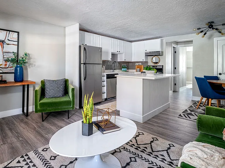 The Ashwell Apartments — Photo 12