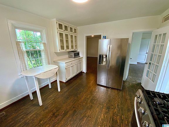 5th image of 120 Parkway Dr