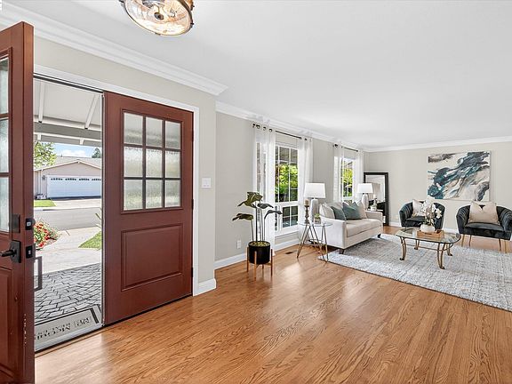 5th image of 5218 Ridgevale Way