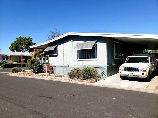 1st image of 88 Bentley Ave