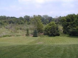 4282 Snail Lake Blvd, Shoreview, MN 55126