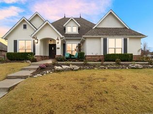 9201 N 94th Pl E, Owasso, OK 74055