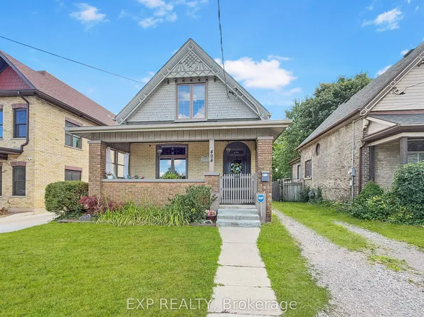 494 English St, London, ON N5W 3T8