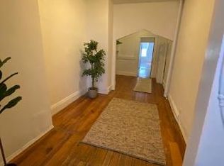 426 15th St APT 2R, Brooklyn, NY 11215