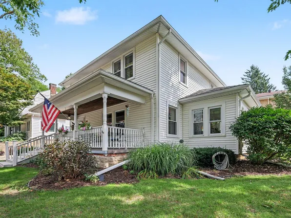 328 Rich St, Ionia, MI 48846