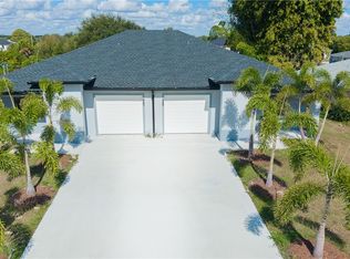 847 Duplex St E, Lehigh Acres, FL 33974