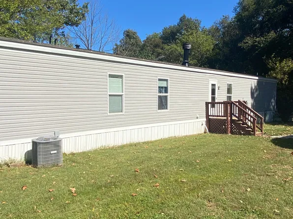 50 Hill St, Nebo, KY 42441