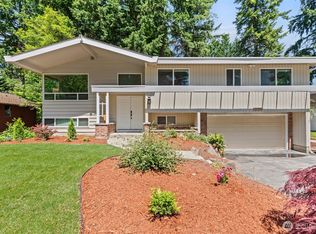 11730 SE 52nd St, Bellevue, WA 98006
