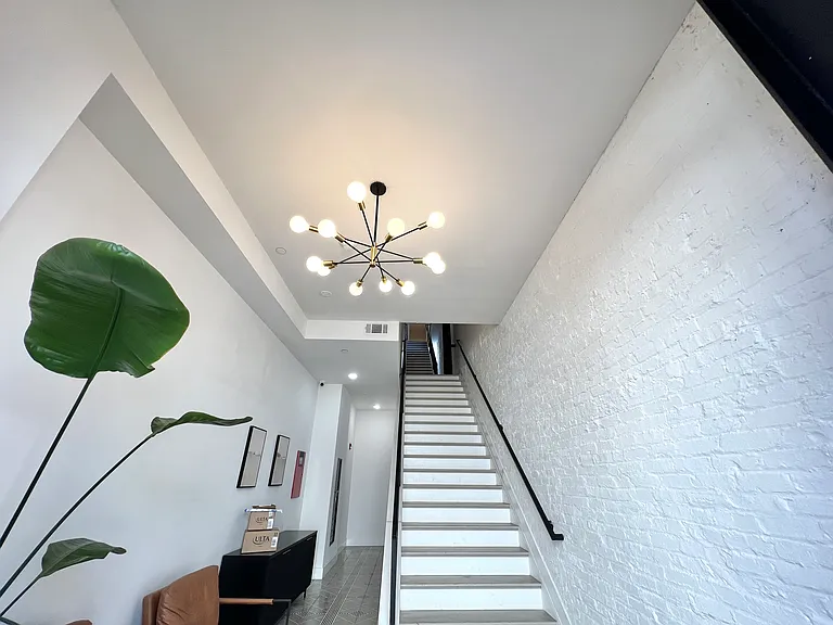 1201 Wharton St #23 — Photo 25