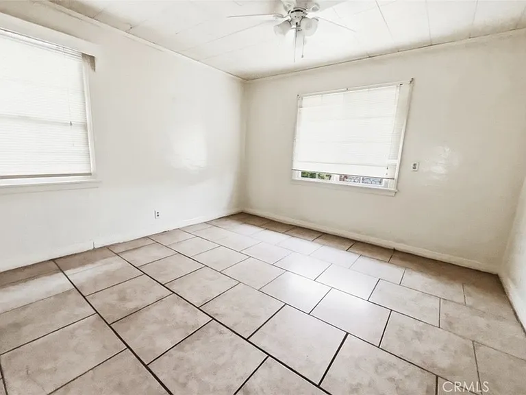 141 S 3rd St — Photo 16