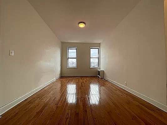 5th image of 30-58 34th St #5B
