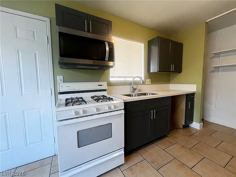 6311 Newville Ave — Photo 13