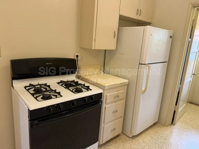 2341 Florencita Dr W — Photo 6