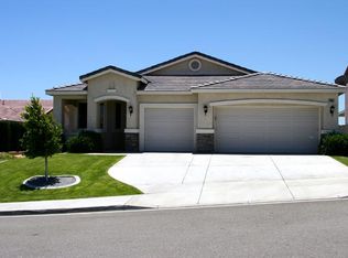 17653 High Bluff Ct, Victorville, CA 92395
