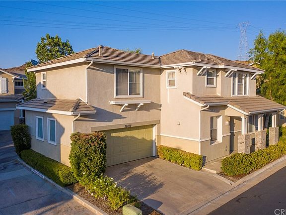 3rd image of 28478 Mayfair Dr