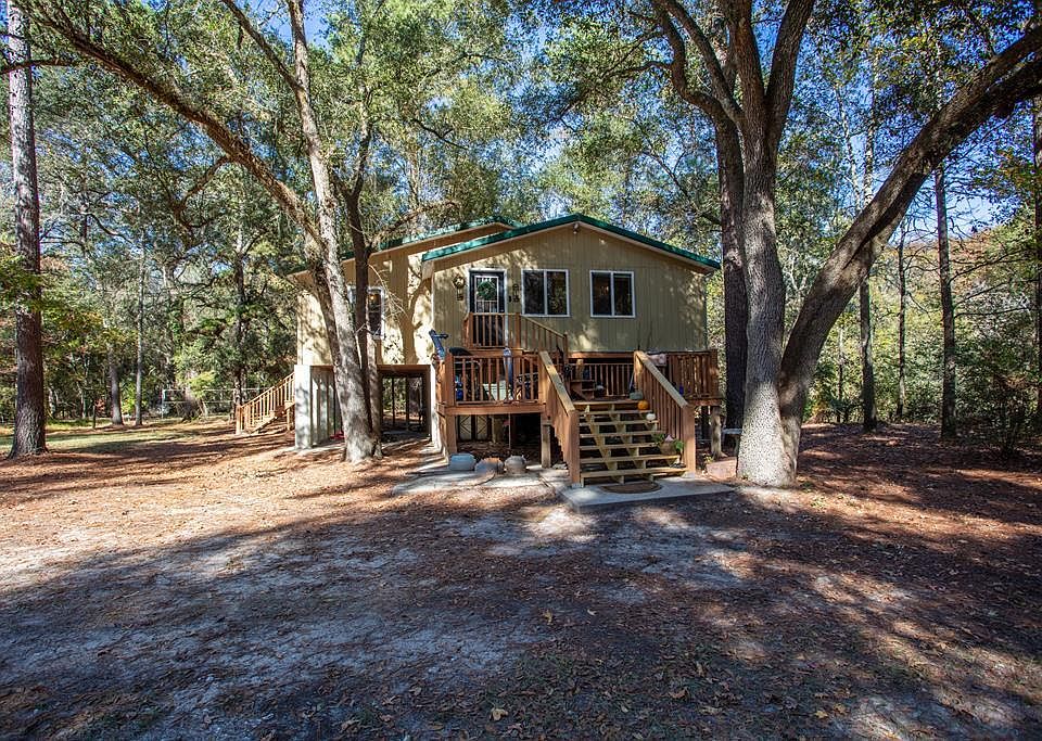 1st image of 210 N Egg & Butter Rd