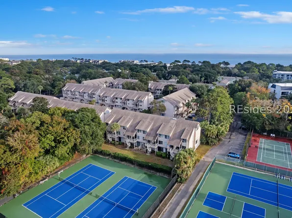 15 Deallyon Ave APT 44, Hilton Head Island, SC 29928