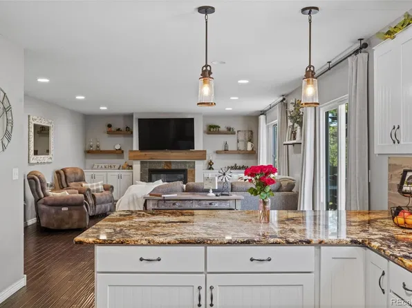 7039 Pine Hills Way, Littleton, CO 80125