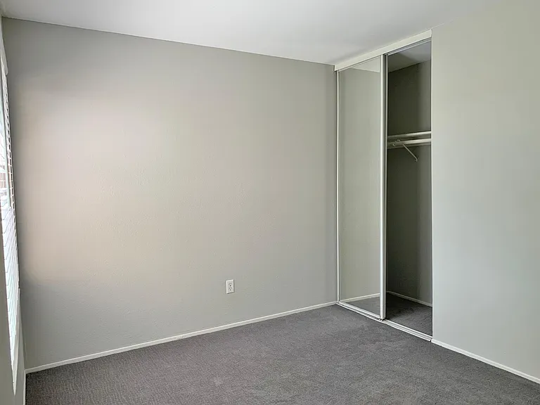 Bedroom (2)