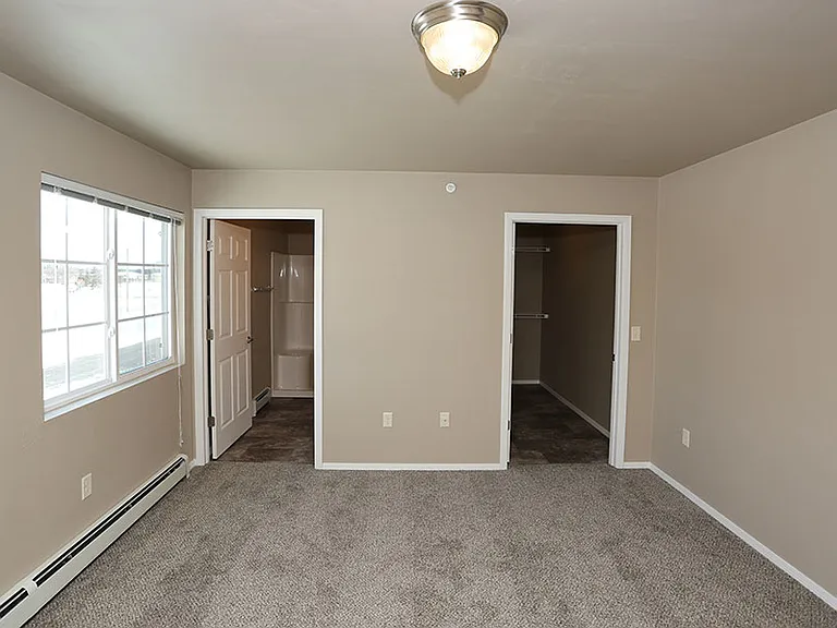 130 Howard Ln — Photo 4