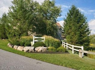 305 Refuge Dr W, Drums, PA 18222