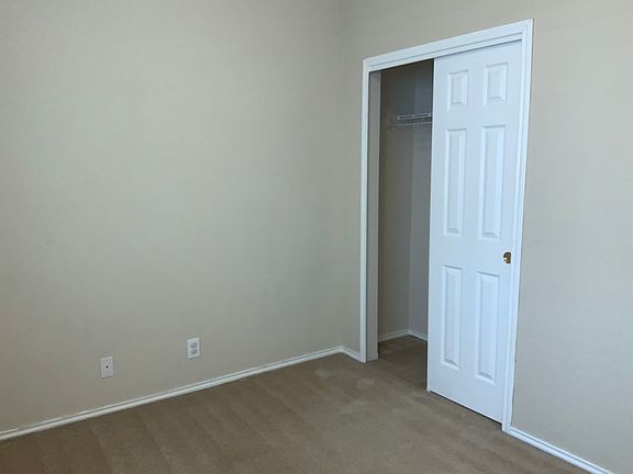 5th image of 13835 Kingsbury Hl