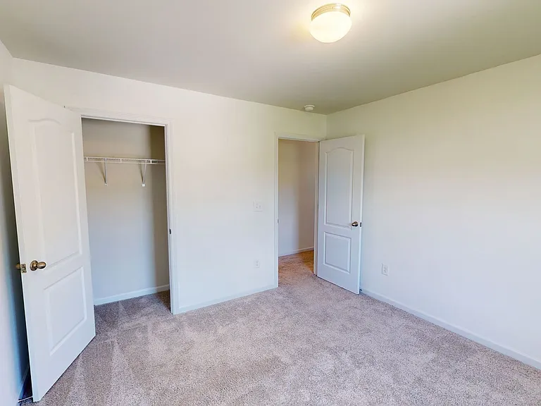 517 Phoenix Ln — Photo 23