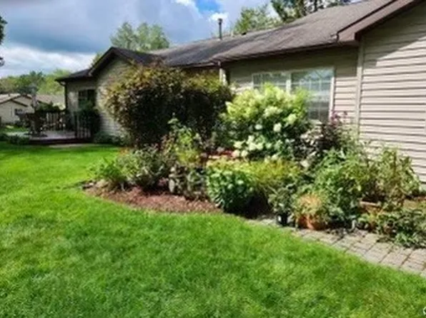 3280 Walden Oaks Blvd, Cortland, NY 13045