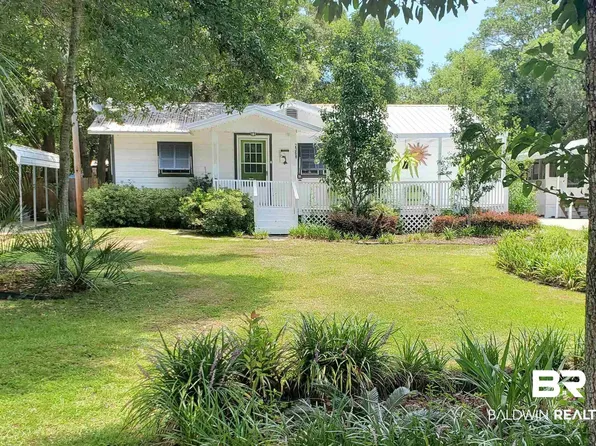 2368 Wallace Ln, Gulf Shores, AL 36542