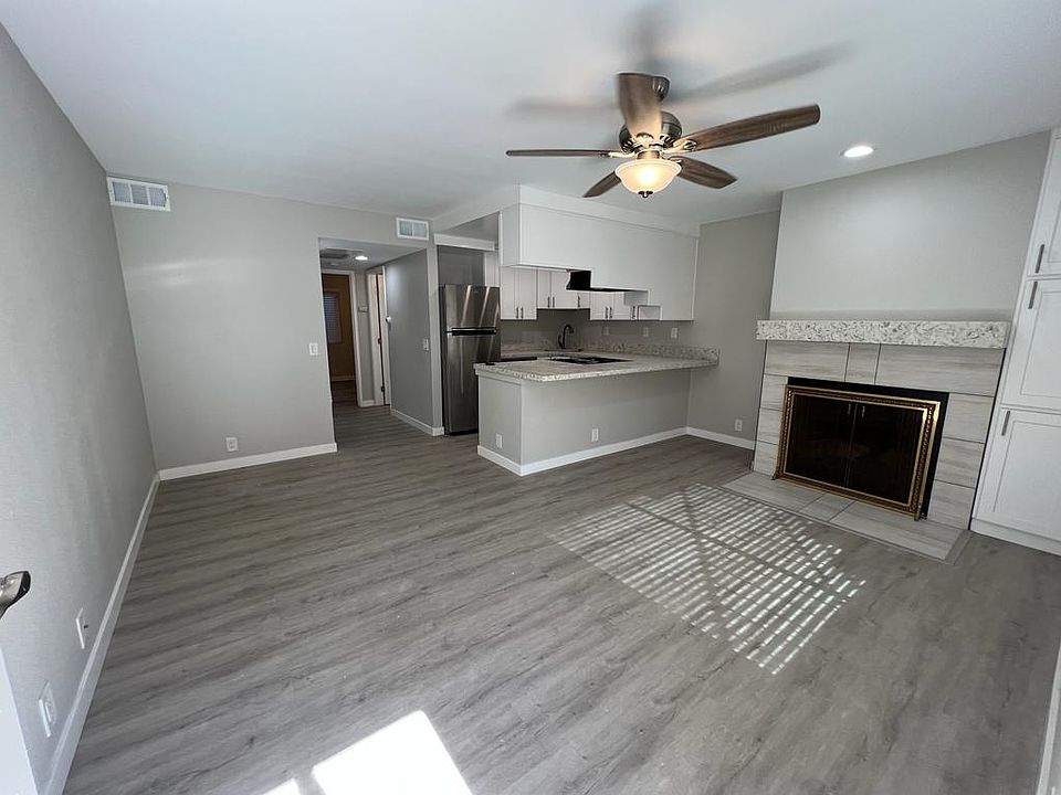 1st image of 4584 Idaho St #2