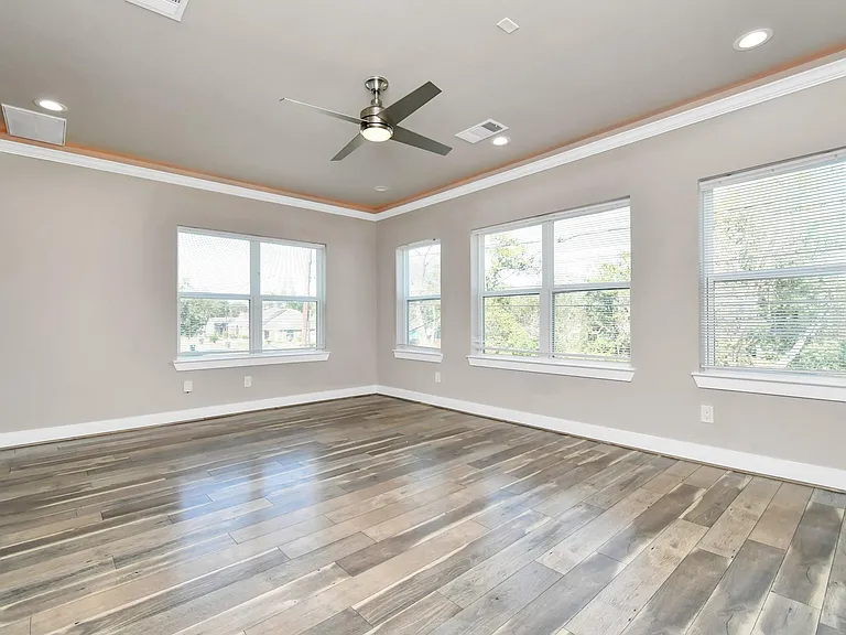 3538 Noah St — Photo 12