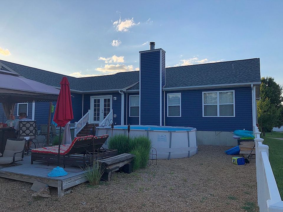 2nd image of 17 Dean Wells Ct