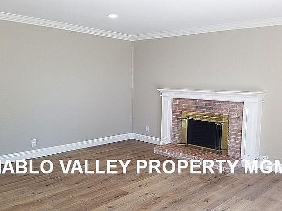5th image of 32087 Chicoine Ave