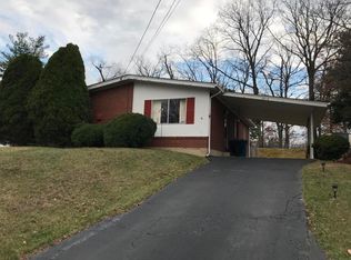 4818 Desi Rd NW, Roanoke, VA 24017