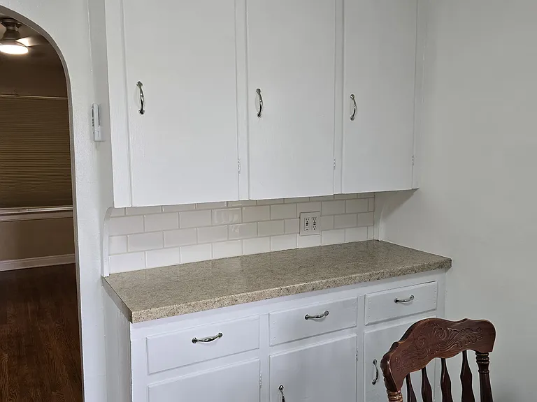 3407 Grove Ave — Photo 8