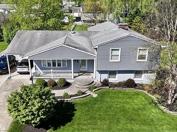 3rd image of 8216 Thornton Rd