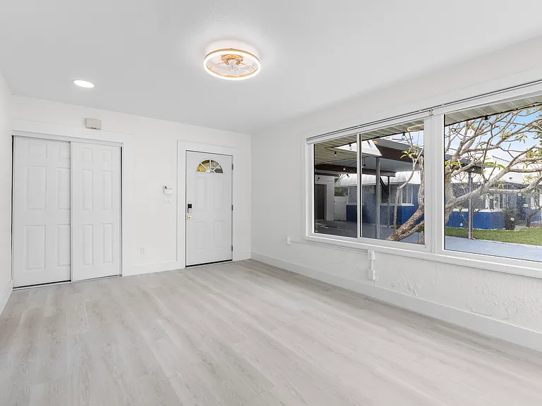 14060 Miramar Ave #A — Photo 29